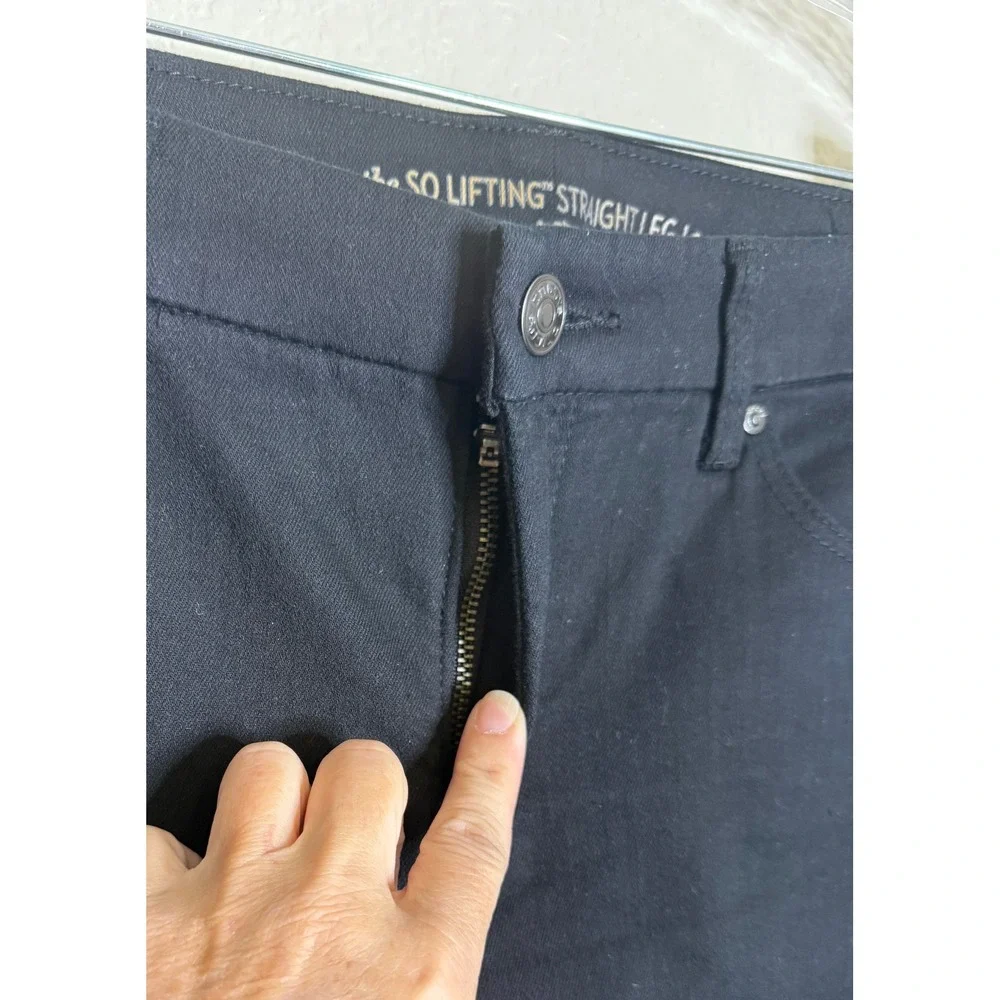 Chicos 0 US 4 Regular Straight Leg Pants Black SO Lifting Mid Rise Stretch Denim